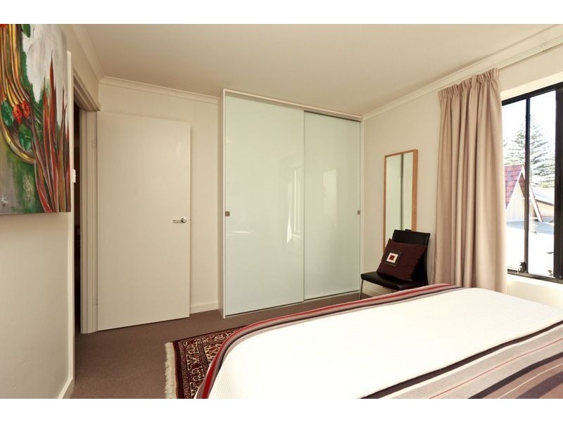 7/18 Broadway, Glenelg South SA 5045