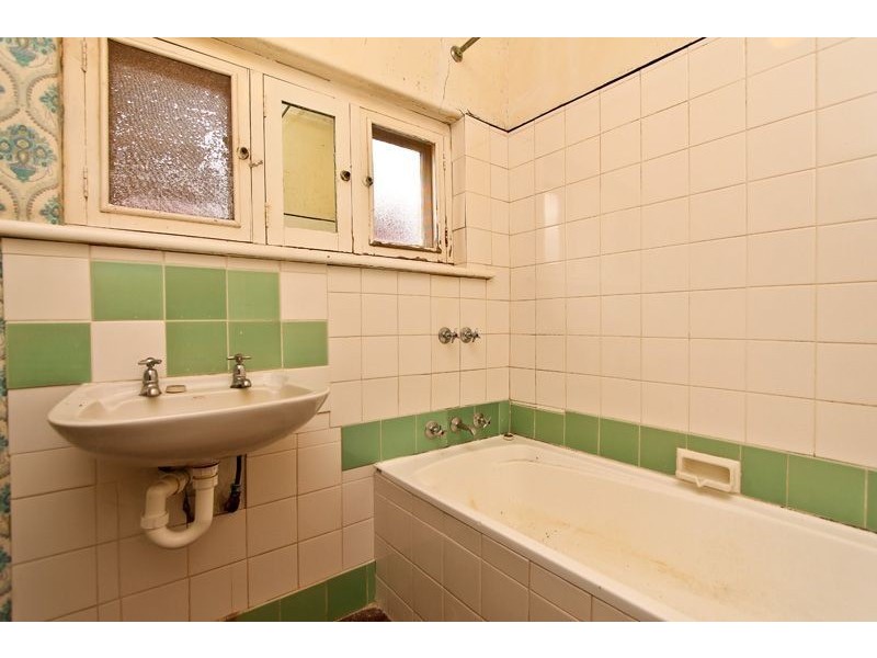 63 Seventh Avenue, St Morris SA 5068