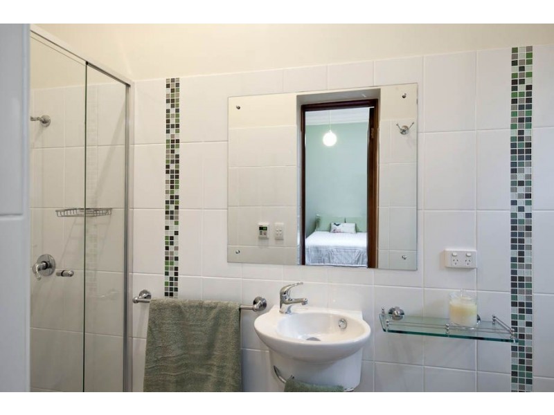 36 Second Avenue, St Peters SA 5069