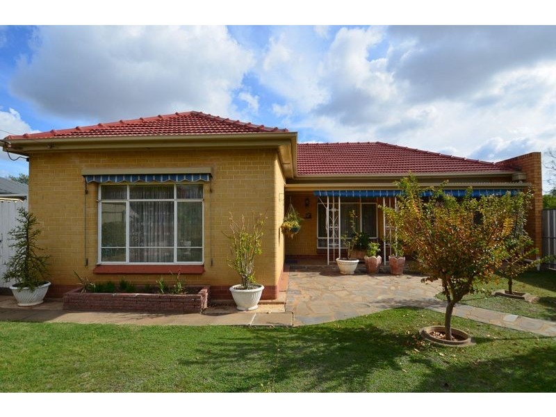 13 Tennyson Street, Clearview SA 5085