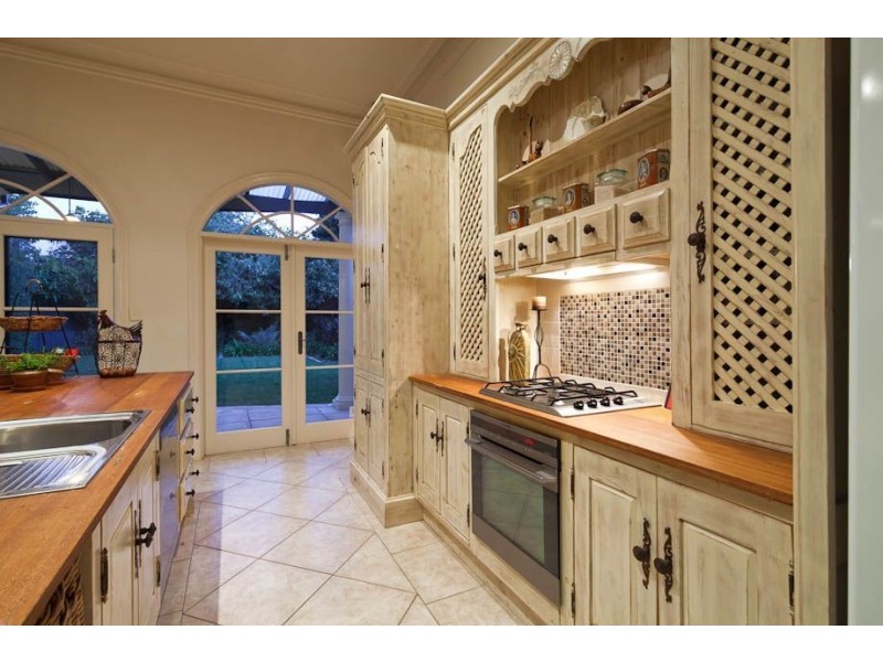 7 Euston Avenue, Highgate SA 5063