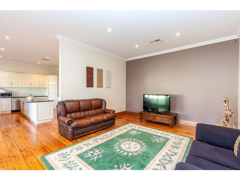 3 Warren Avenue, Prospect SA 5082