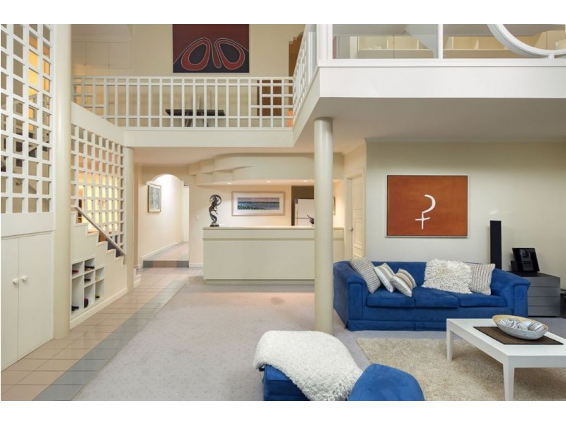 7 Woodland Road, Springfield SA 5062