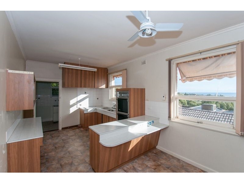 39 Spinks Road, Marino SA 5049