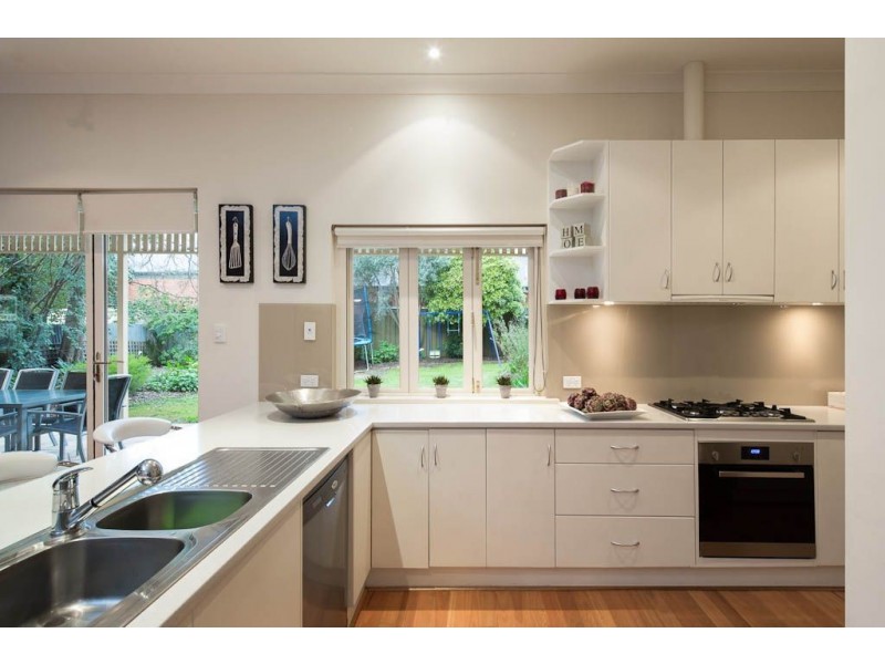 10 Toowong Avenue, Kensington Park SA 5068