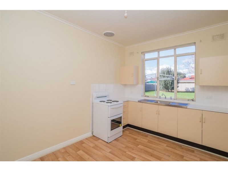 14 Short Street, Mansfield Park SA 5012