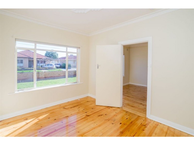 14 Short Street, Mansfield Park SA 5012