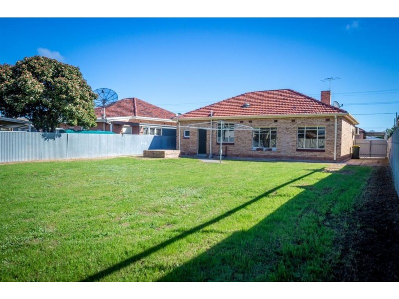 14 Short Street, Mansfield Park SA 5012