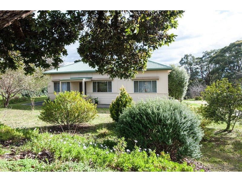 77 Old Mount Barker Road, Stirling SA 5152