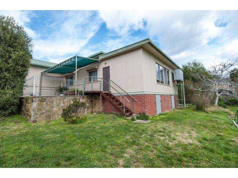 77 Old Mount Barker Road, Stirling SA 5152