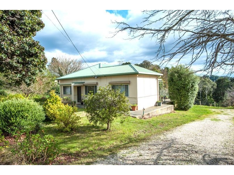 77 Old Mount Barker Road, Stirling SA 5152