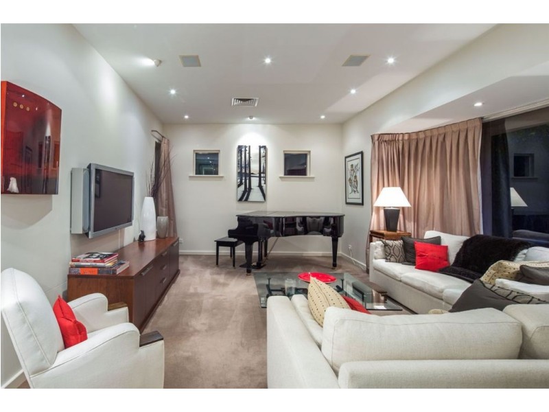 25 Statenborough Street, Leabrook SA 5068