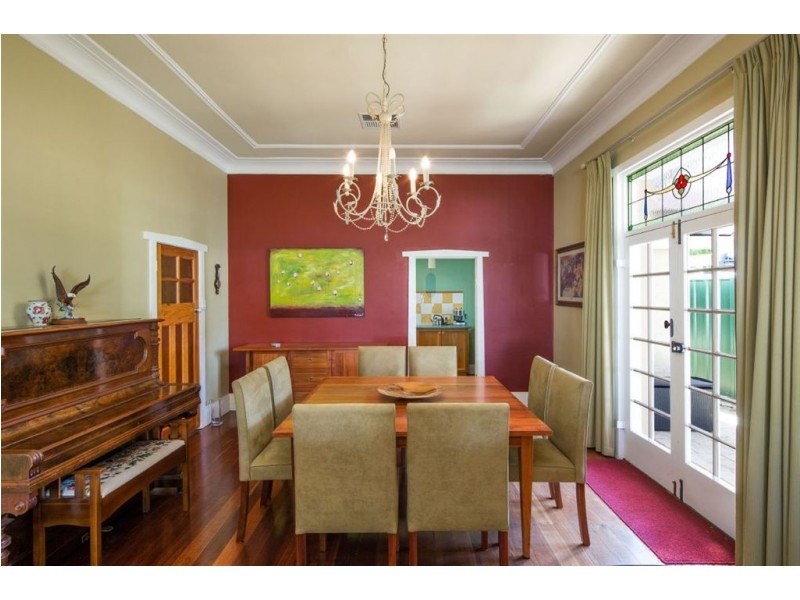 8 Da costa Avenue, Prospect SA 5082