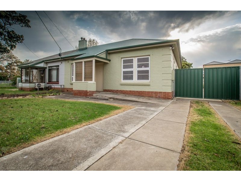 10 Lewis Crescent, Woodville West SA 5011