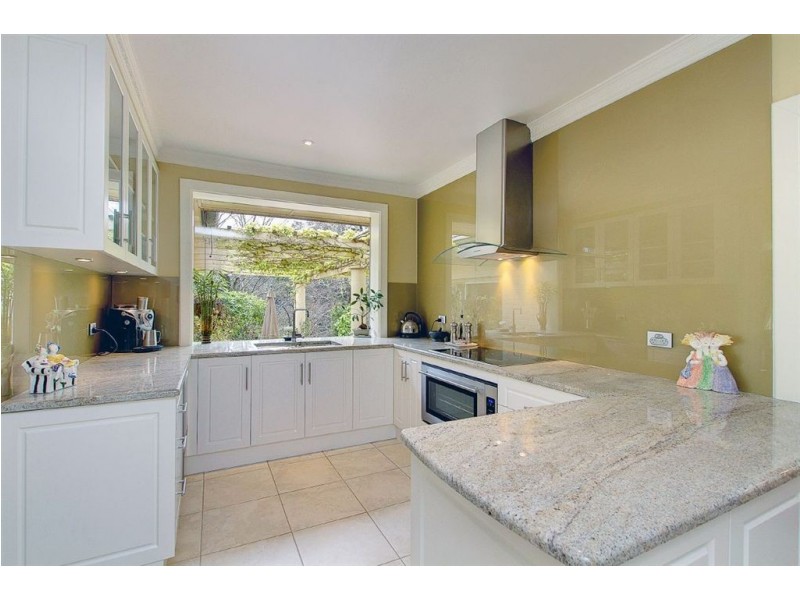 6 Turner Crescent, Stirling SA 5152