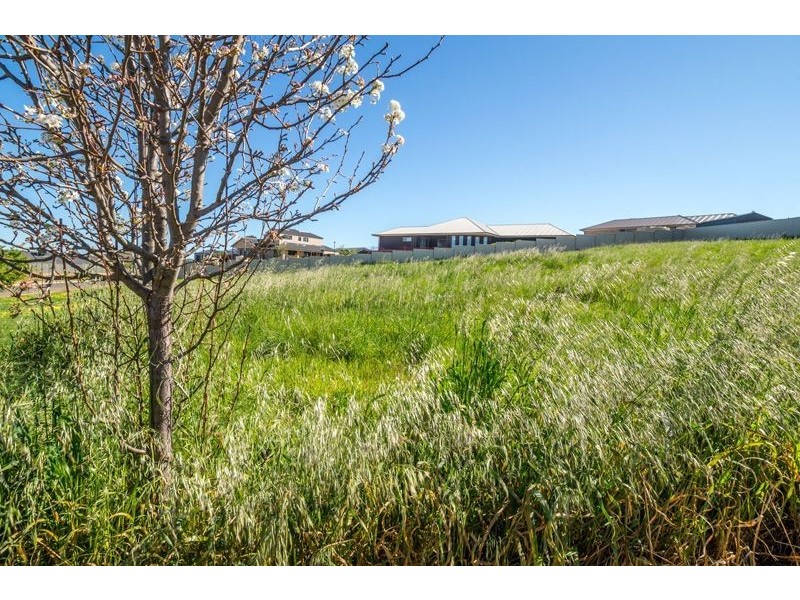 69 Hampden Way, Strathalbyn SA 5255
