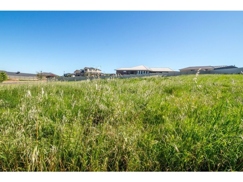 69 Hampden Way, Strathalbyn SA 5255