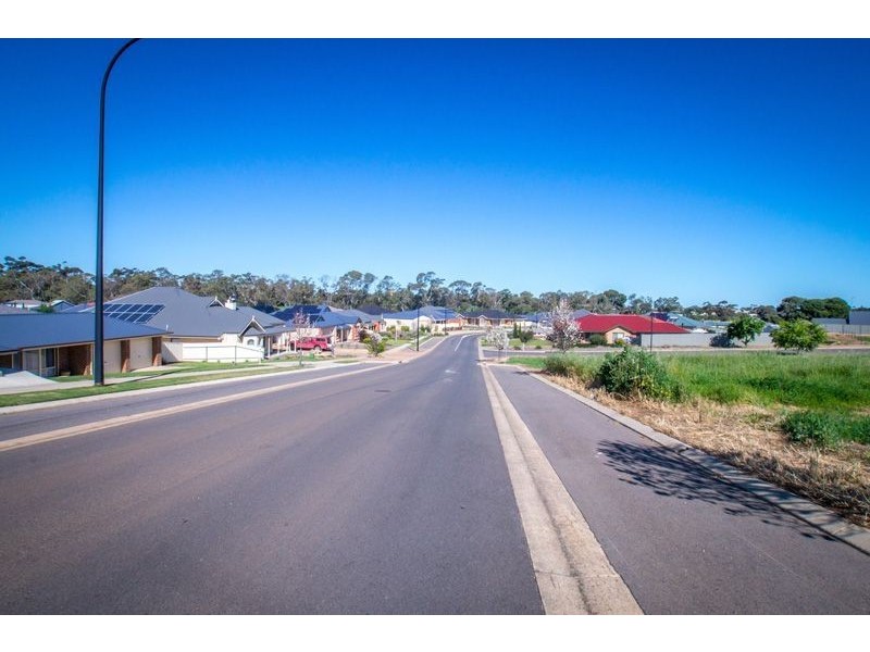 69 Hampden Way, Strathalbyn SA 5255