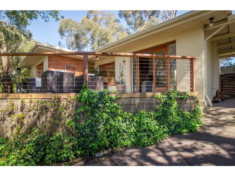 8 Muirfield Avenue, Stirling SA 5152