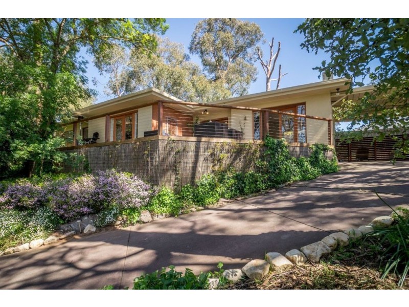 8 Muirfield Avenue, Stirling SA 5152