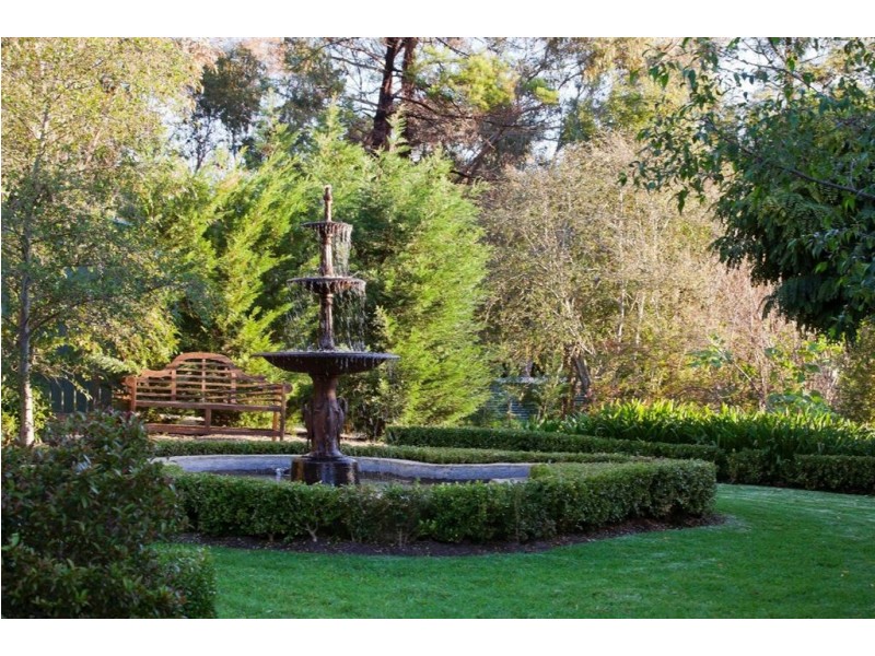 8 Horn Street, Houghton SA 5131