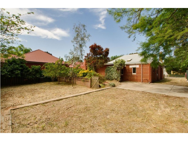 5 Bernard Street, Hawthorn SA 5062