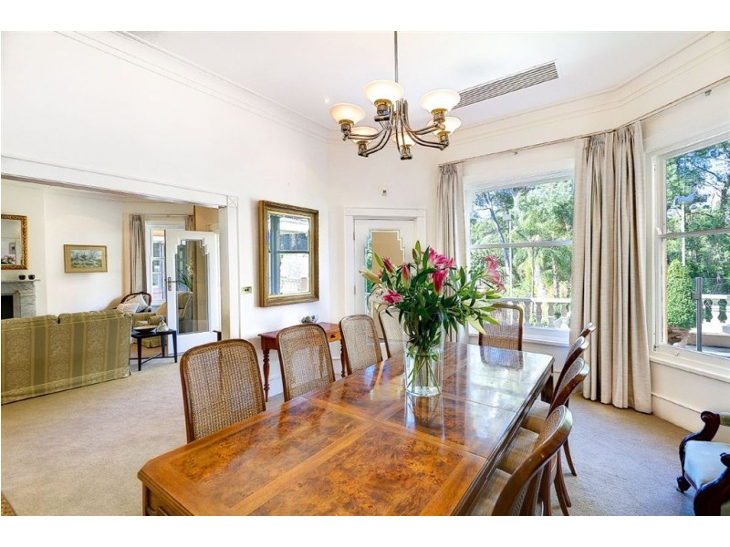 4 Meadowvale Road, Springfield SA 5062