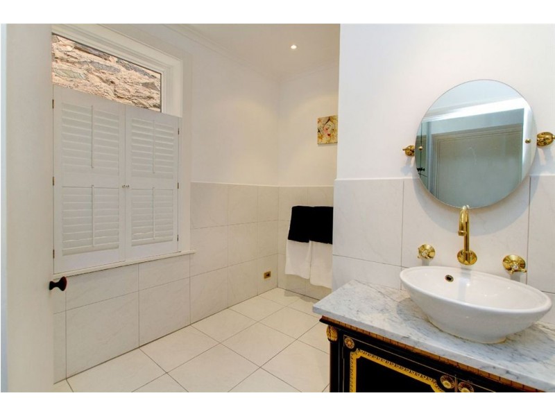 31 Wakefield Street, Kent Town SA 5067