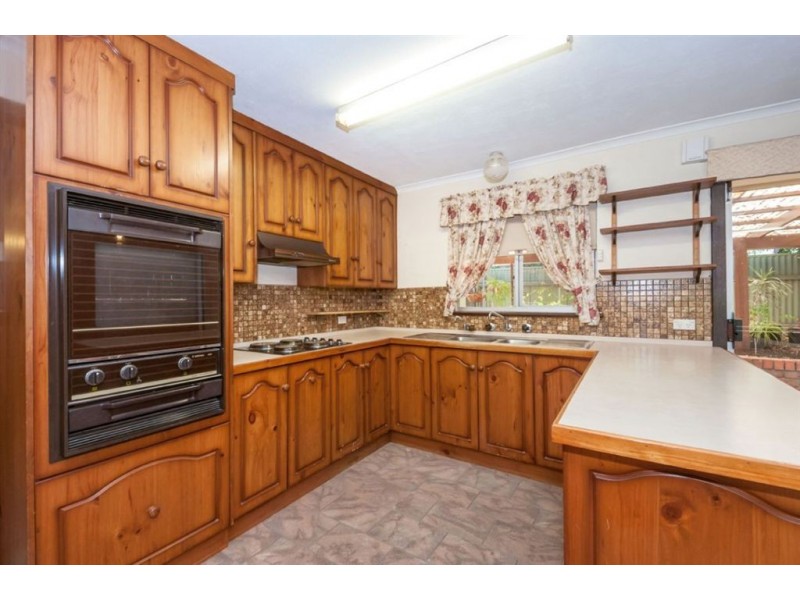 3 Narina Way, Aberfoyle Park SA 5159