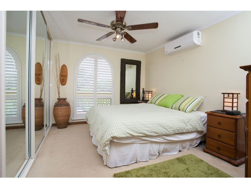 18 Currawong Crescent, Modbury Heights SA 5092