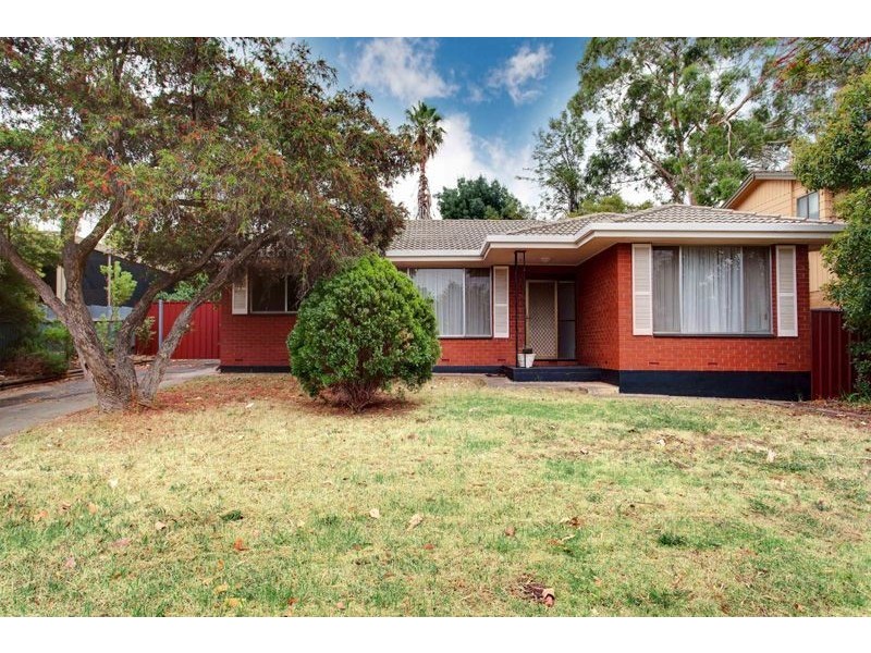 26 Vida Avenue, Redwood Park SA 5097