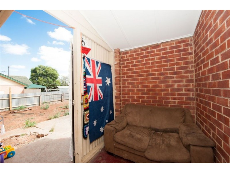 13 Hawk Street, Elizabeth Park SA 5113