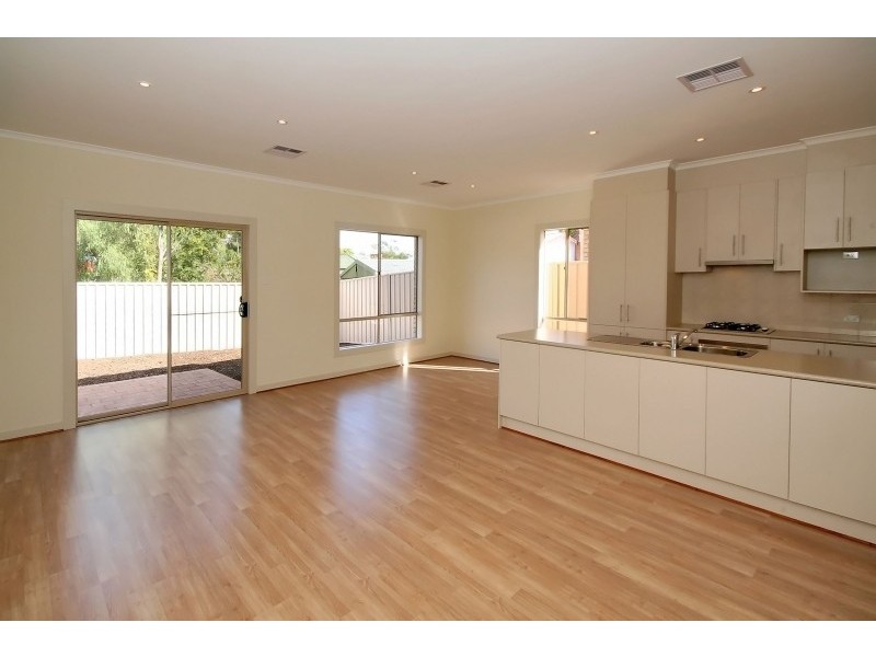 16 Harrow Street, Dover Gardens SA 5048