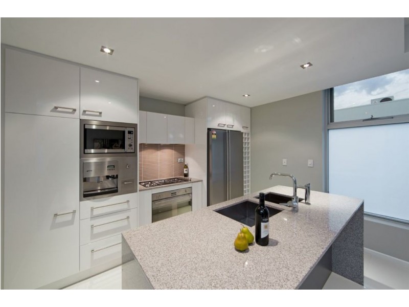 20/12-14 Adelphi Terrace, Glenelg North SA 5045