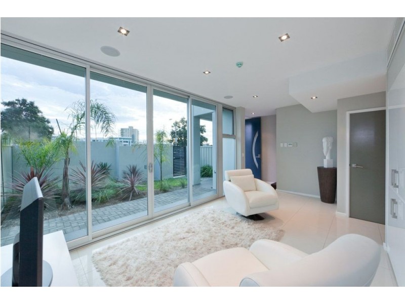 12 – 14 Adelphi Terrace, Glenelg North SA 5045