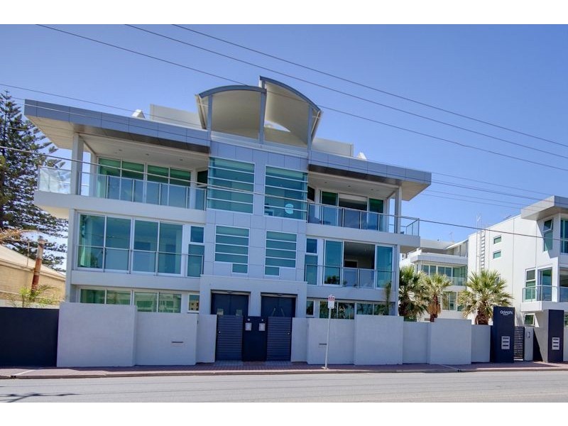 16/12 Adelphi Terrace, Glenelg North SA 5045