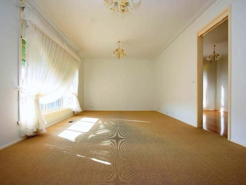 1 Lutana Court, Frankston VIC 3199