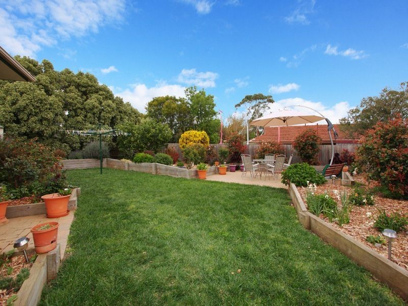 6 Napier Court, Frankston VIC 3199