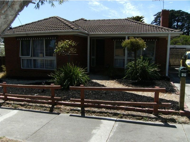 17 Ferndale Drive, Frankston VIC 3199