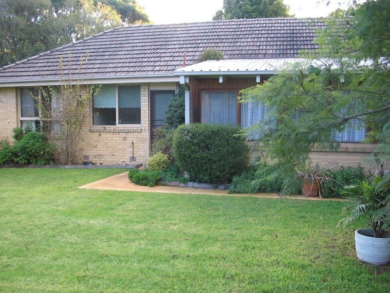 9 Kalmia Street, Frankston VIC 3199