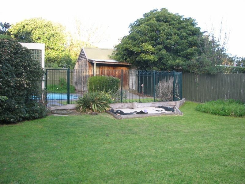 9 Kalmia Street, Frankston VIC 3199
