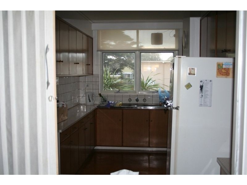 2/68 Gould Street, Frankston VIC 3199