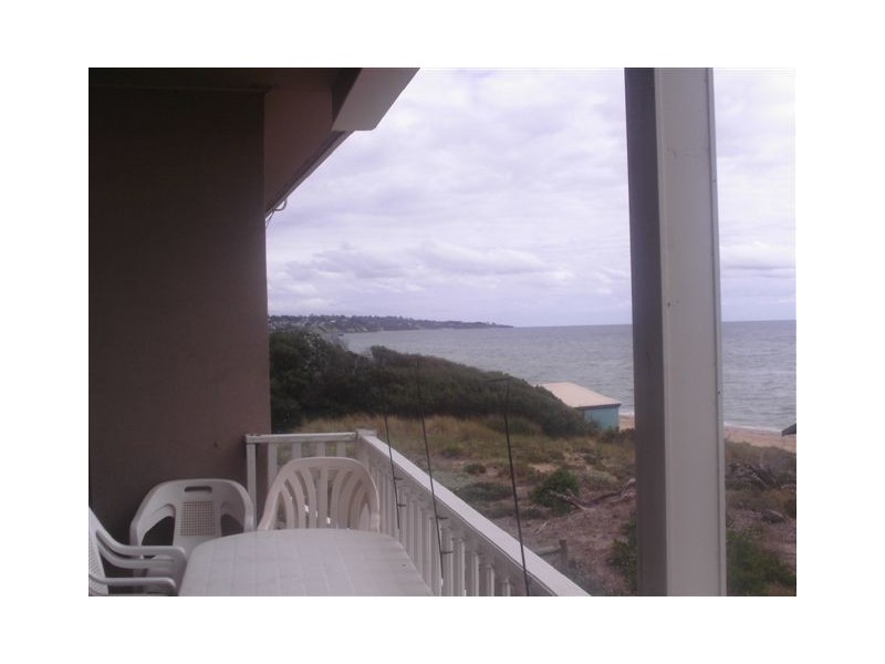 2/68 Gould Street, Frankston VIC 3199