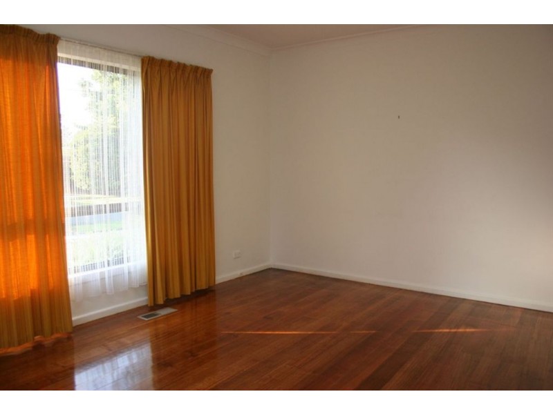 15 Parer Street, Frankston VIC 3199
