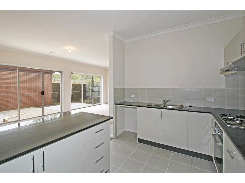 1/29 McComb Blvd, Frankston VIC 3199