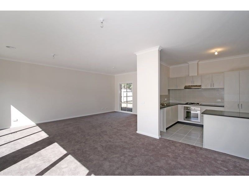 1/29 McComb Blvd, Frankston VIC 3199