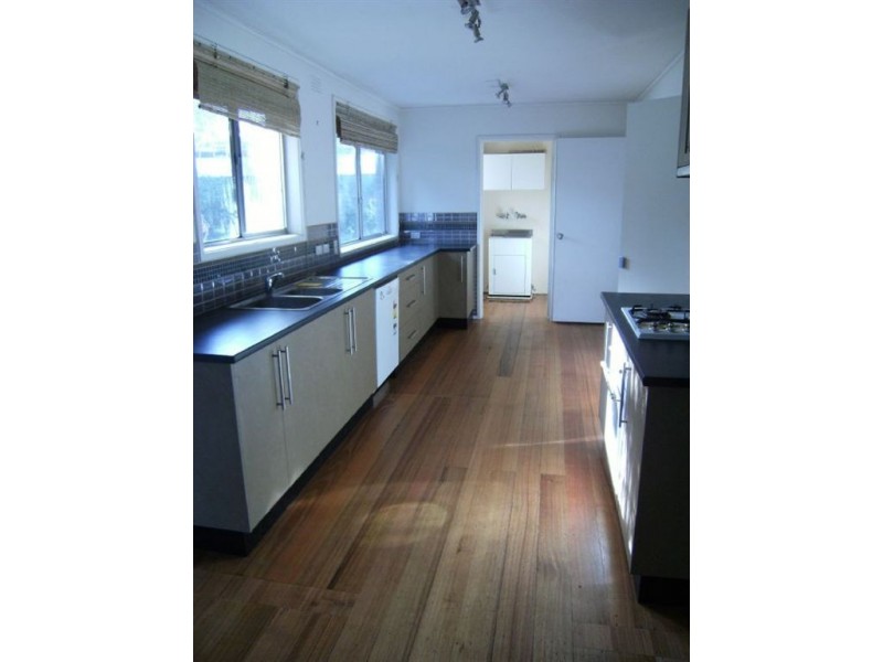 31 Washington Drive, Frankston VIC 3199