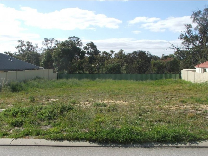 26 Forillion Avenue, Bibra Lake WA 6163