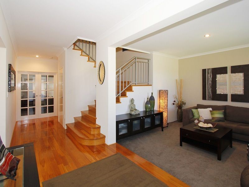 3 Orlando Avenue, Bibra Lake WA 6163