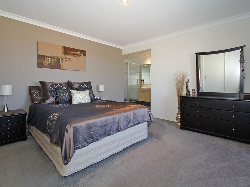 3 Orlando Avenue, Bibra Lake WA 6163